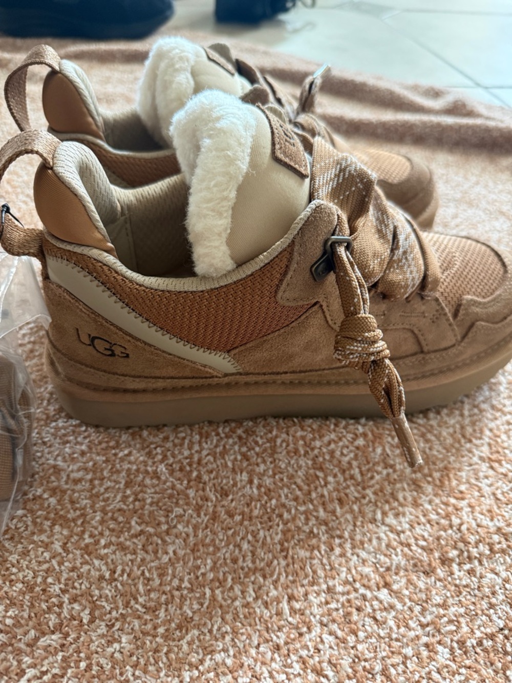 UGG plush Chestnut Suede Shearling-Trim Lace-Up Sneakers - Picture 4 of 9